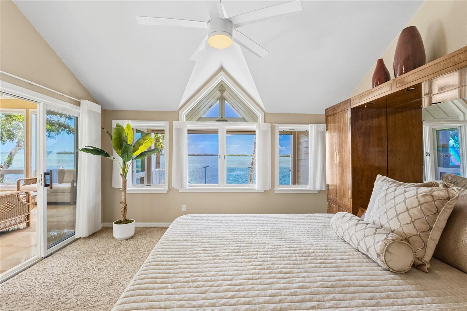 TIDY ISLAND PH II - Residential