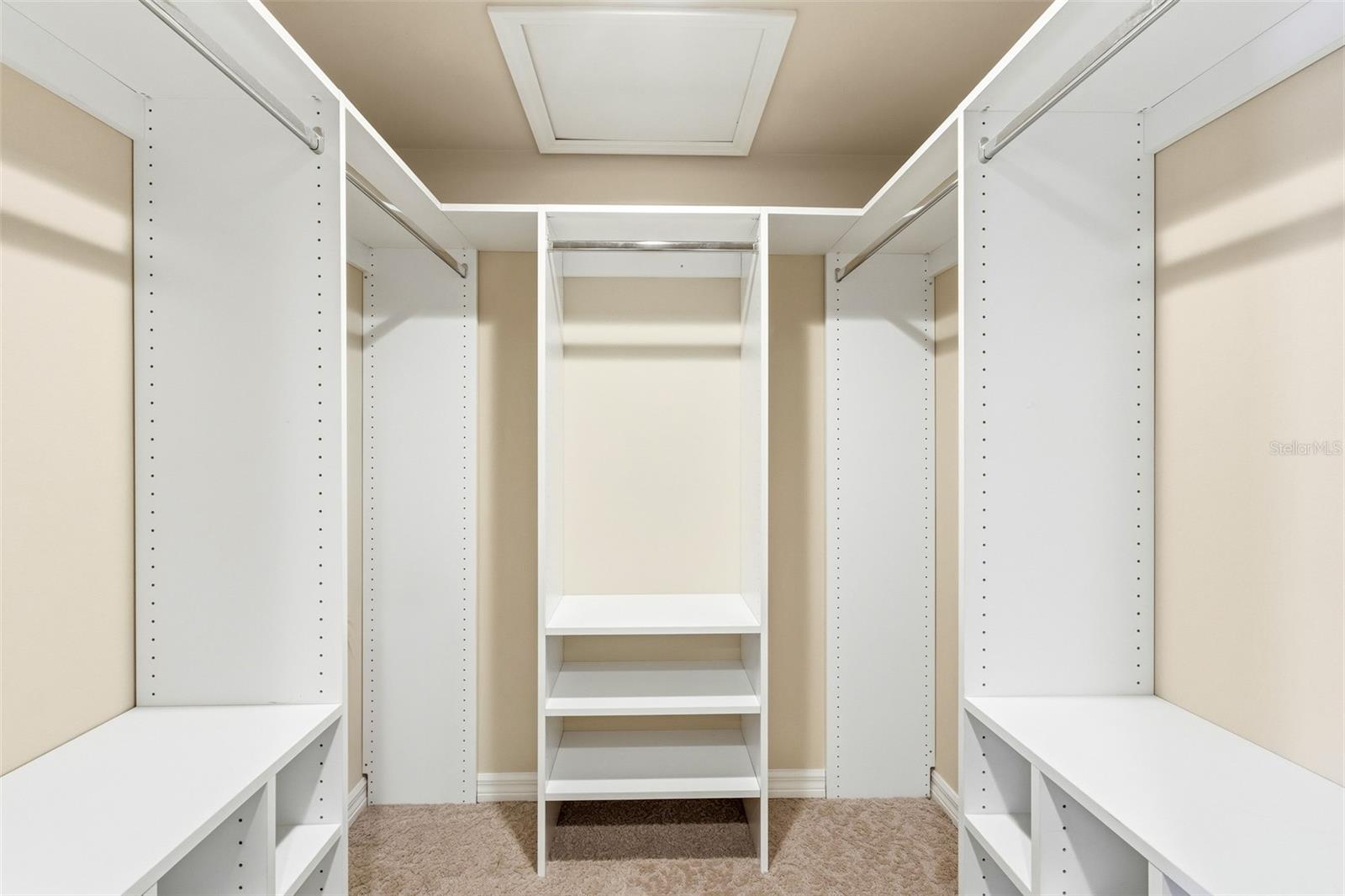 TIDY ISLAND PH II - Residential
