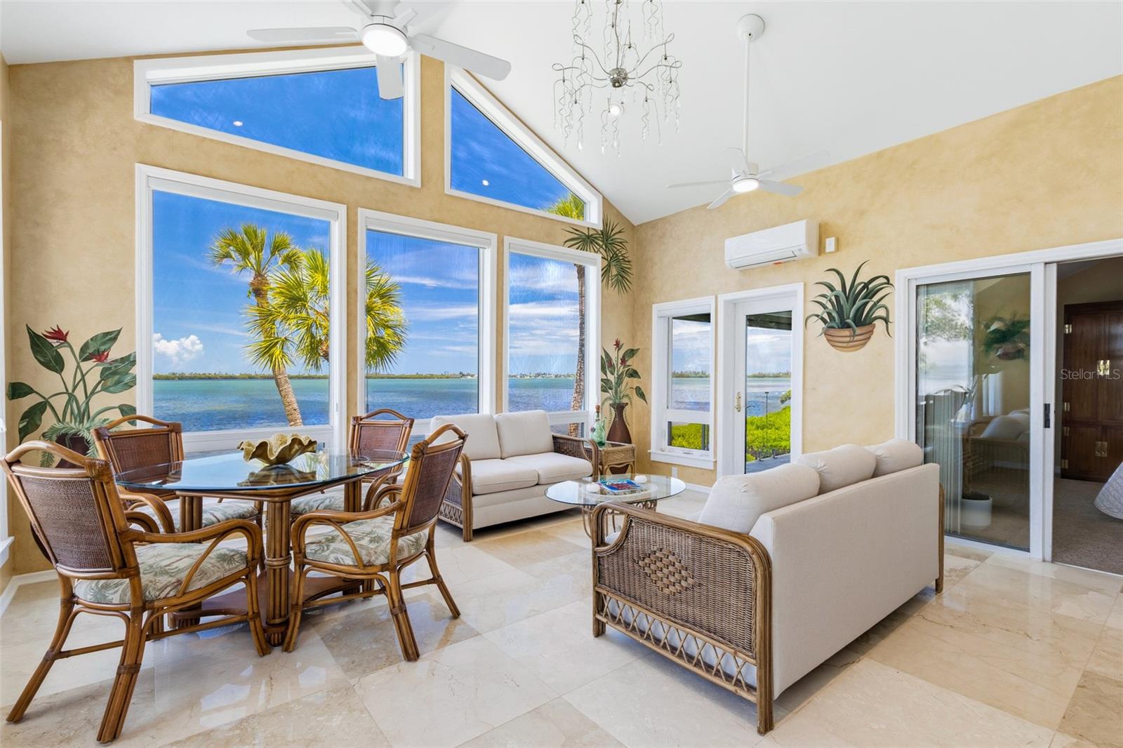 TIDY ISLAND PH II - Residential