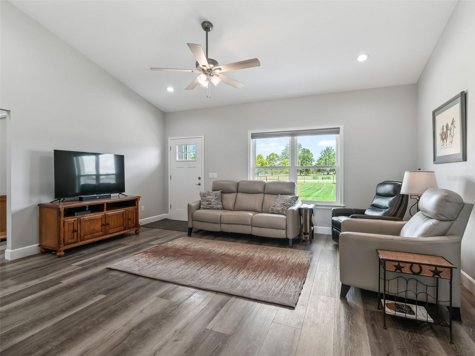 STEEPLECHASE FARMS - Residential