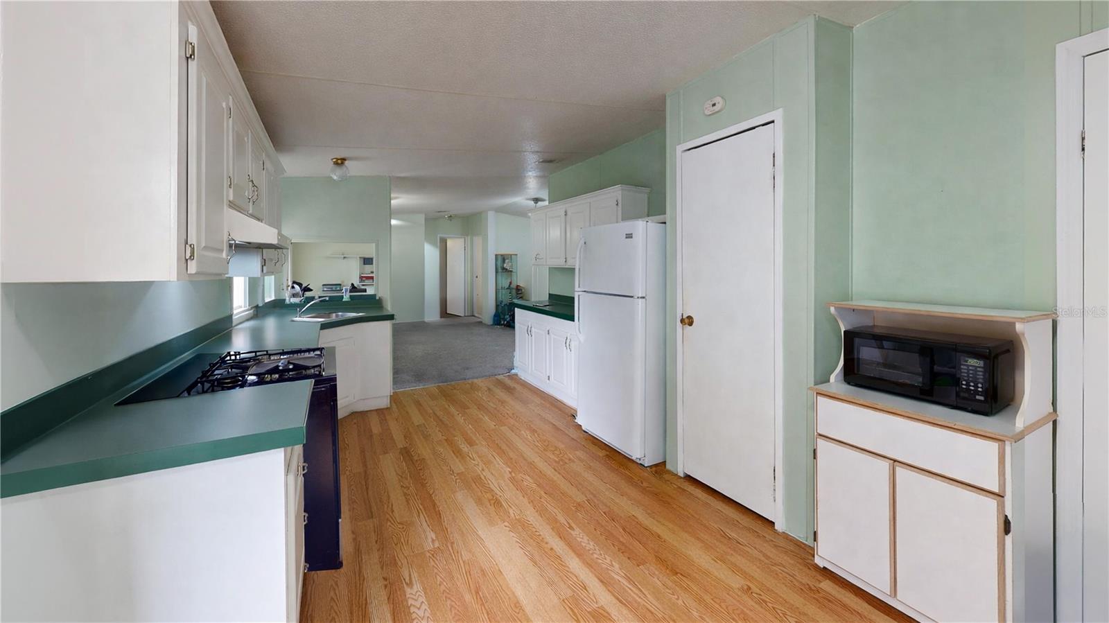 MISSION OAKS CONDO PH 01-03 - Residential