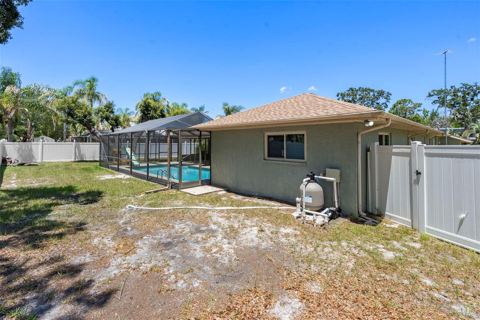 SPRING HILL - Residential