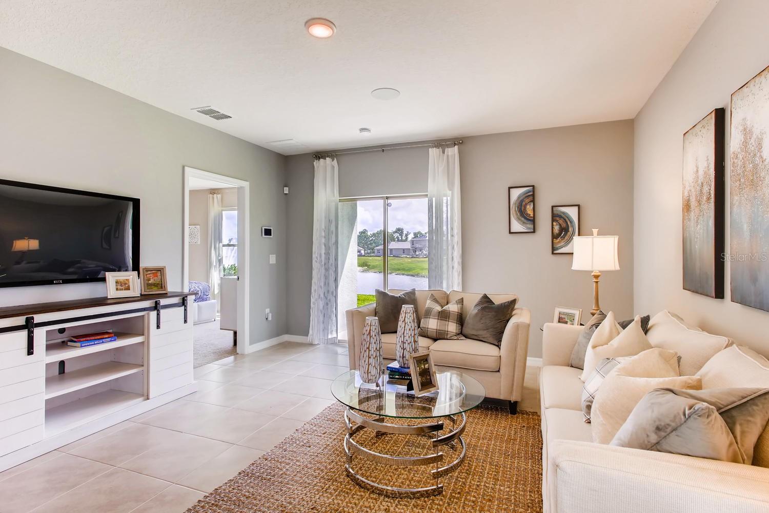 HARMONY WEST - Residential