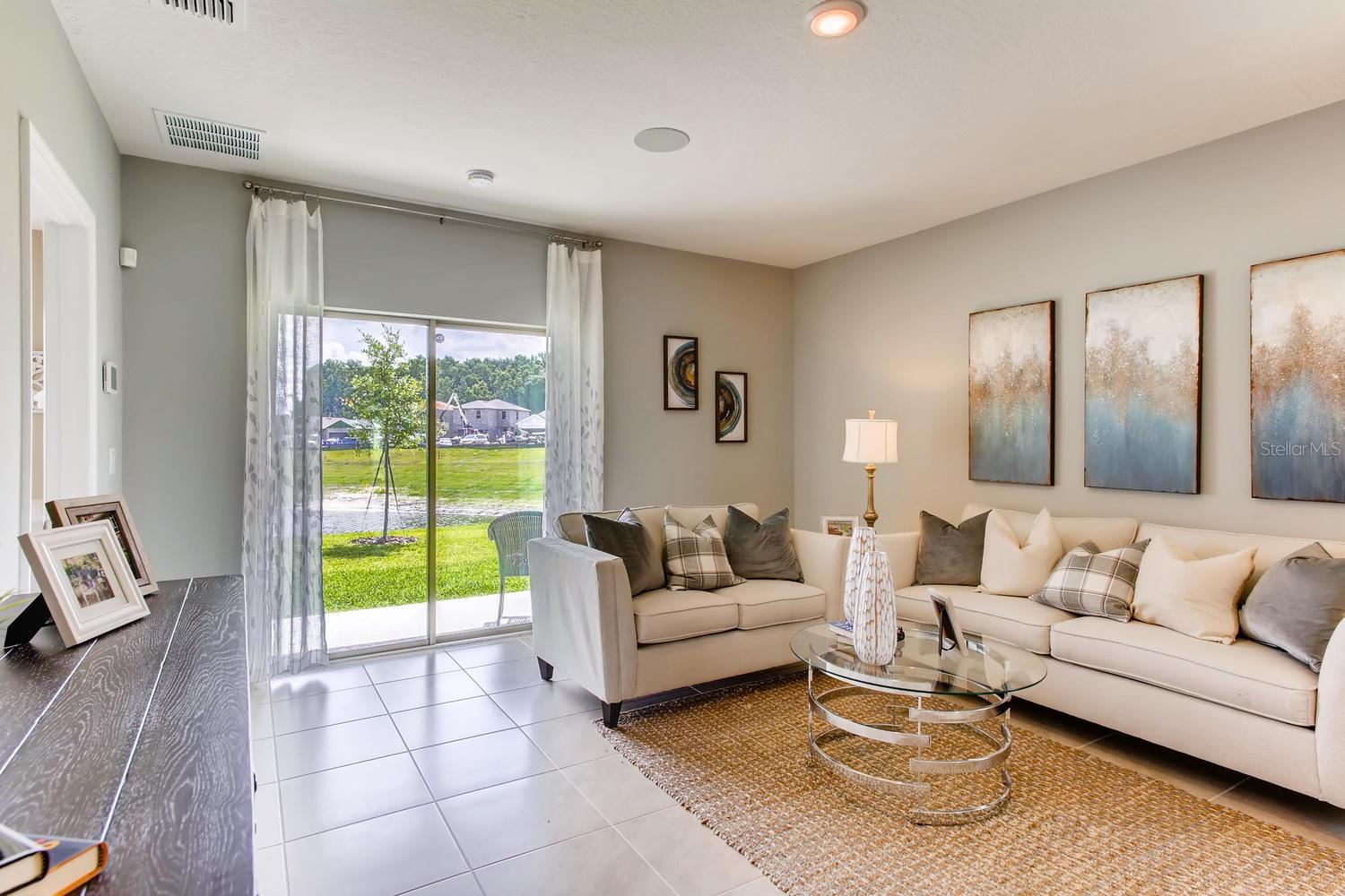 HARMONY WEST - Residential