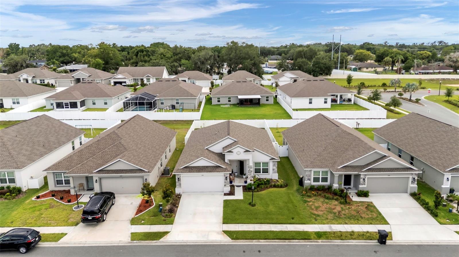 HALLAM PRESERVE WEST J - Residential