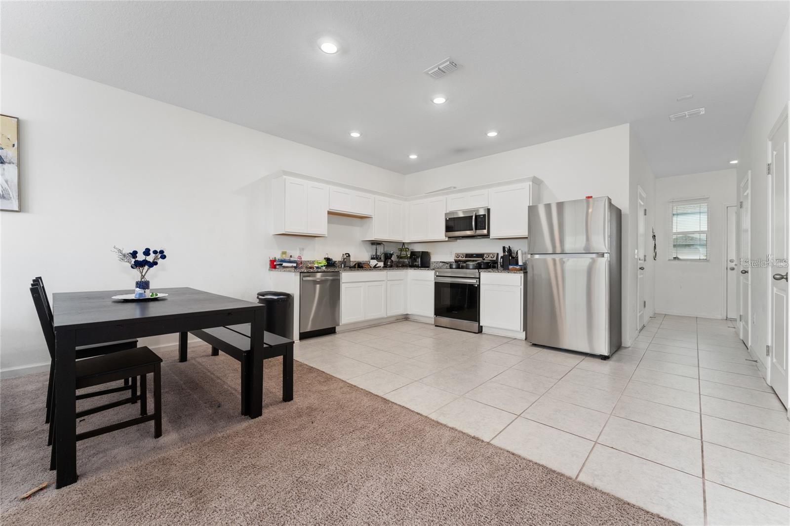 ASHFORD PLACE - Residential