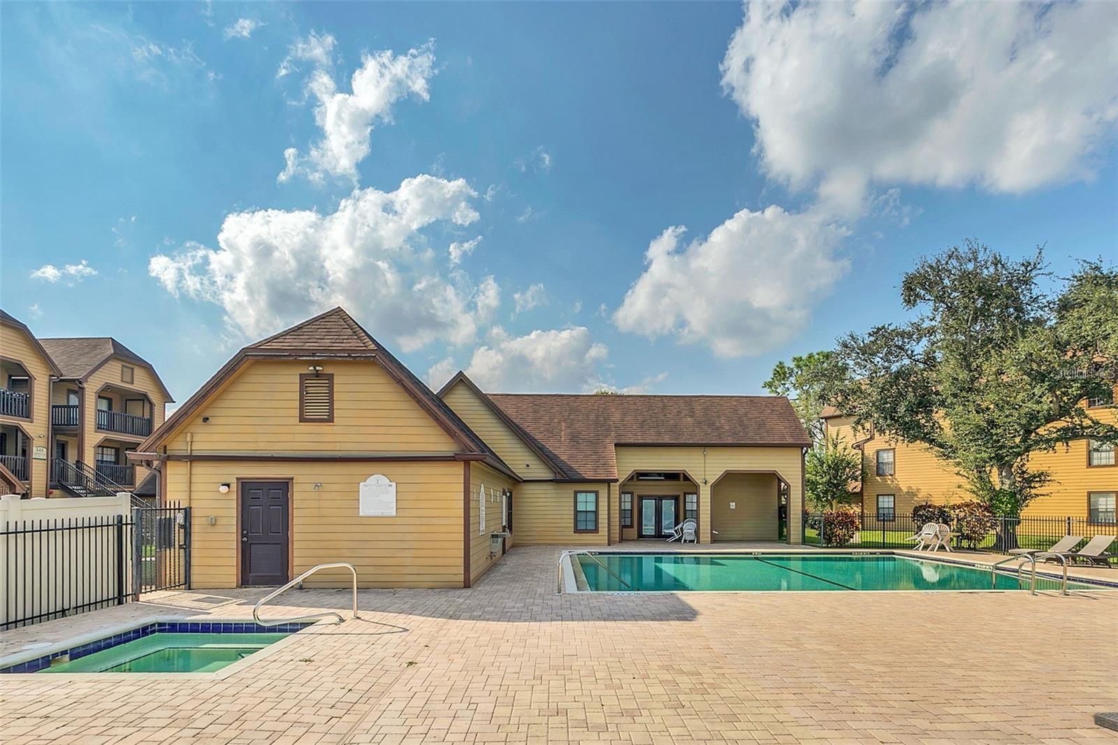 LAKEWOOD PARK CONDO - Residential