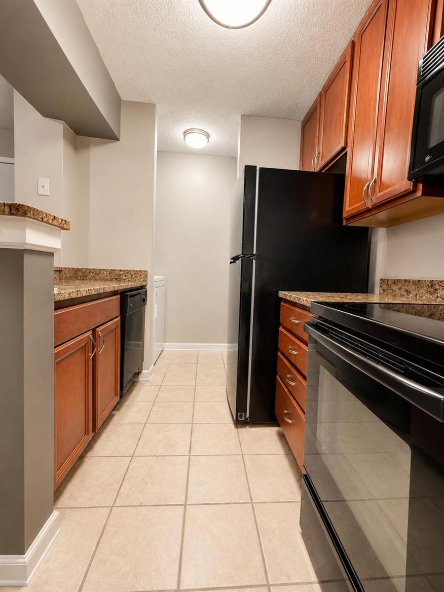 LAKEWOOD PARK CONDO - Residential