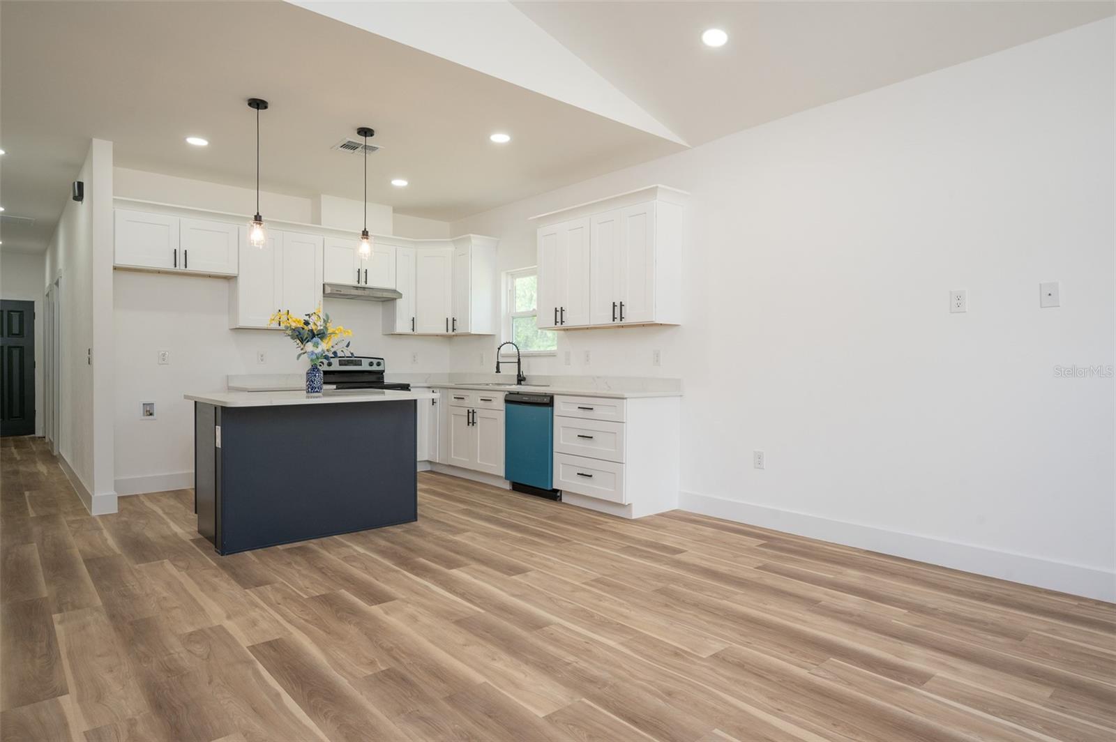 WILLISTON HYLNDS GOLF & C CLUB ESTATE - Residential