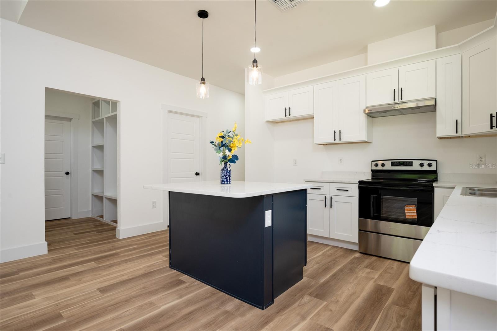 WILLISTON HYLNDS GOLF & C CLUB ESTATE - Residential