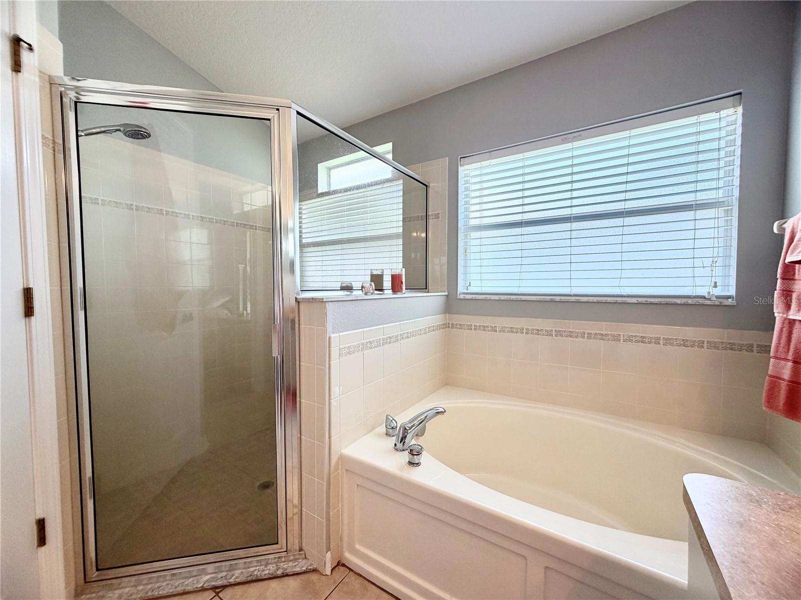 MEADOW OAKS - Residential