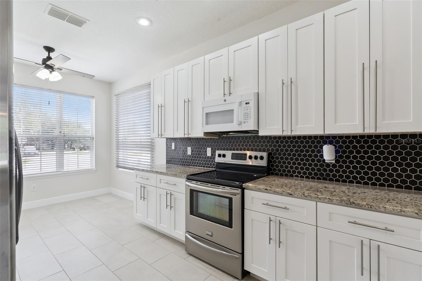 PARKSIDE AT ERROL ESTATES SUB - Residential