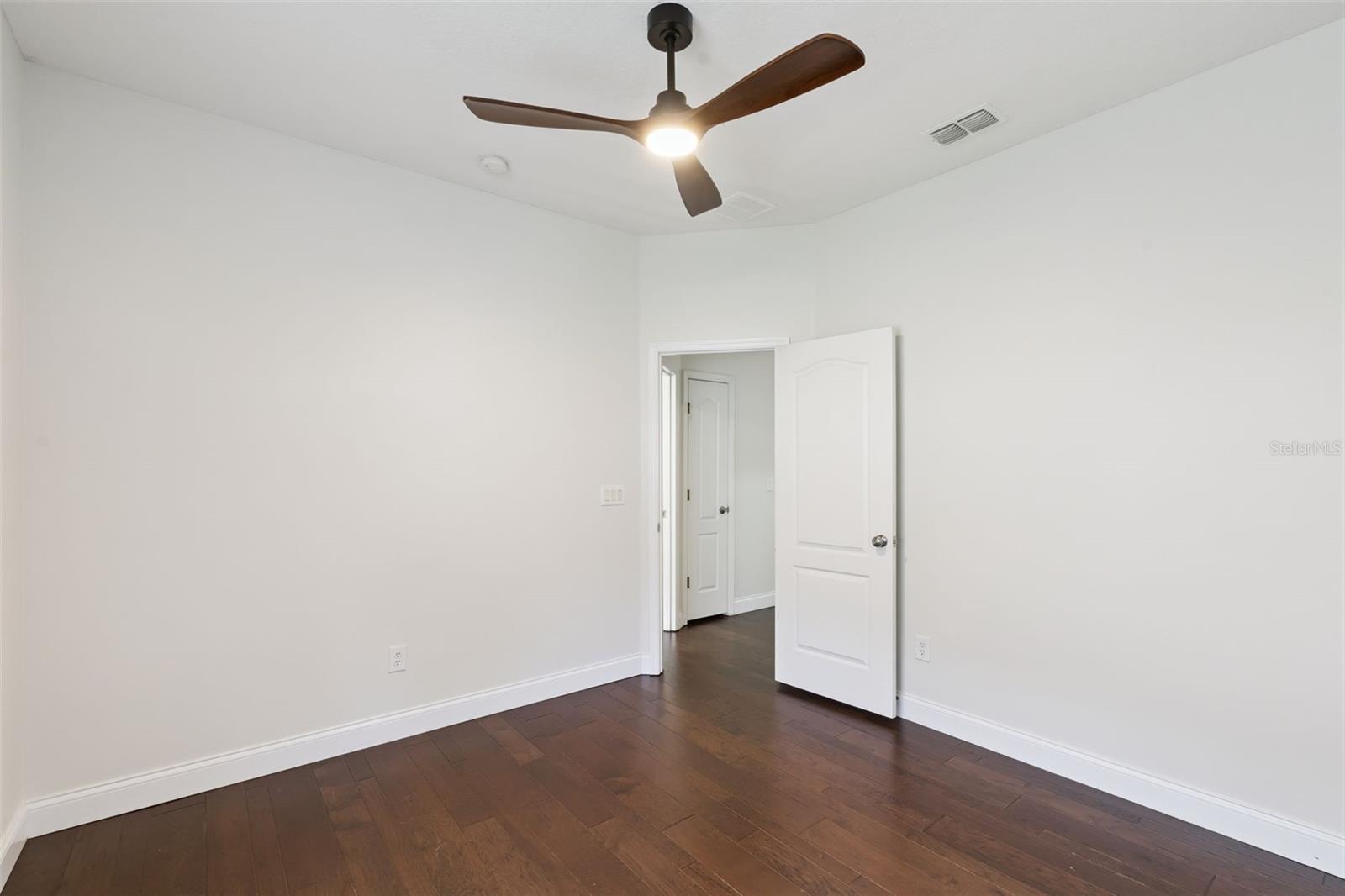 PARKSIDE AT ERROL ESTATES SUB - Residential