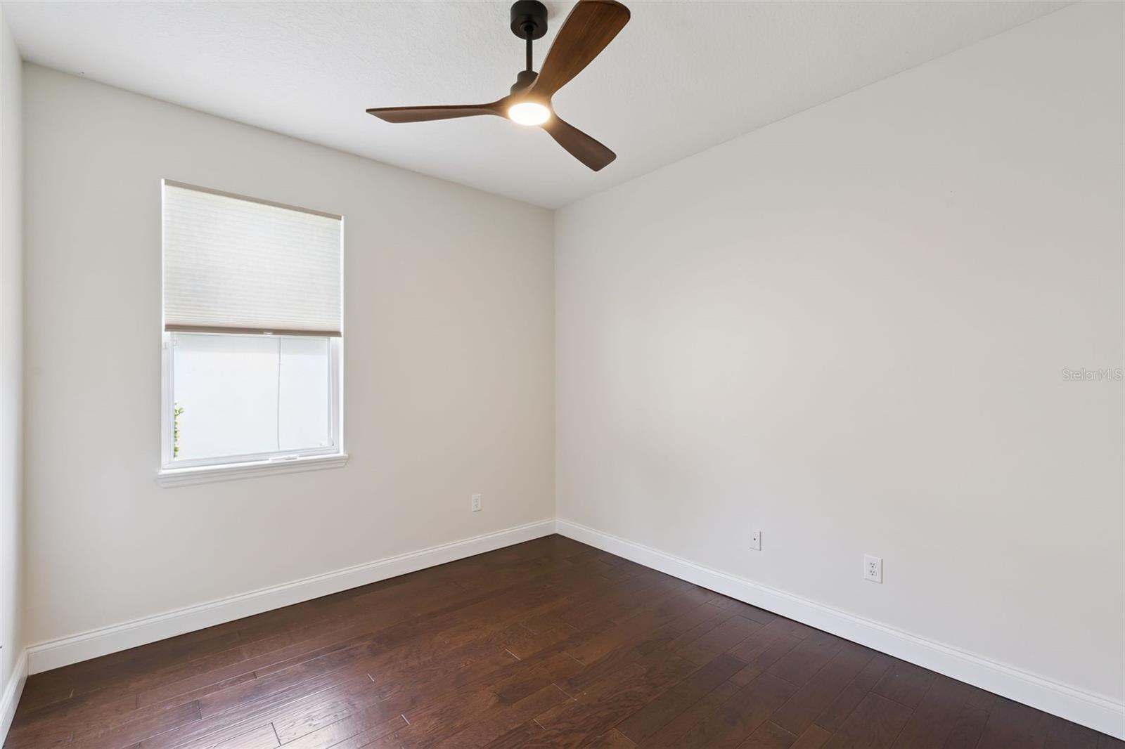 PARKSIDE AT ERROL ESTATES SUB - Residential