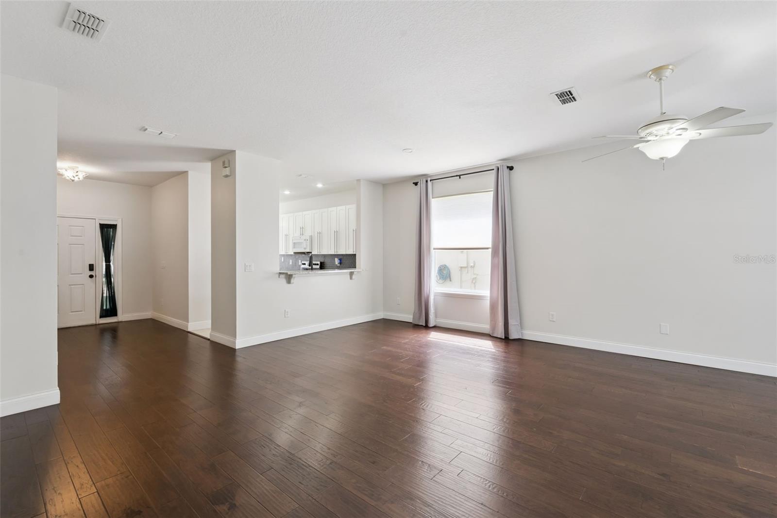 PARKSIDE AT ERROL ESTATES SUB - Residential