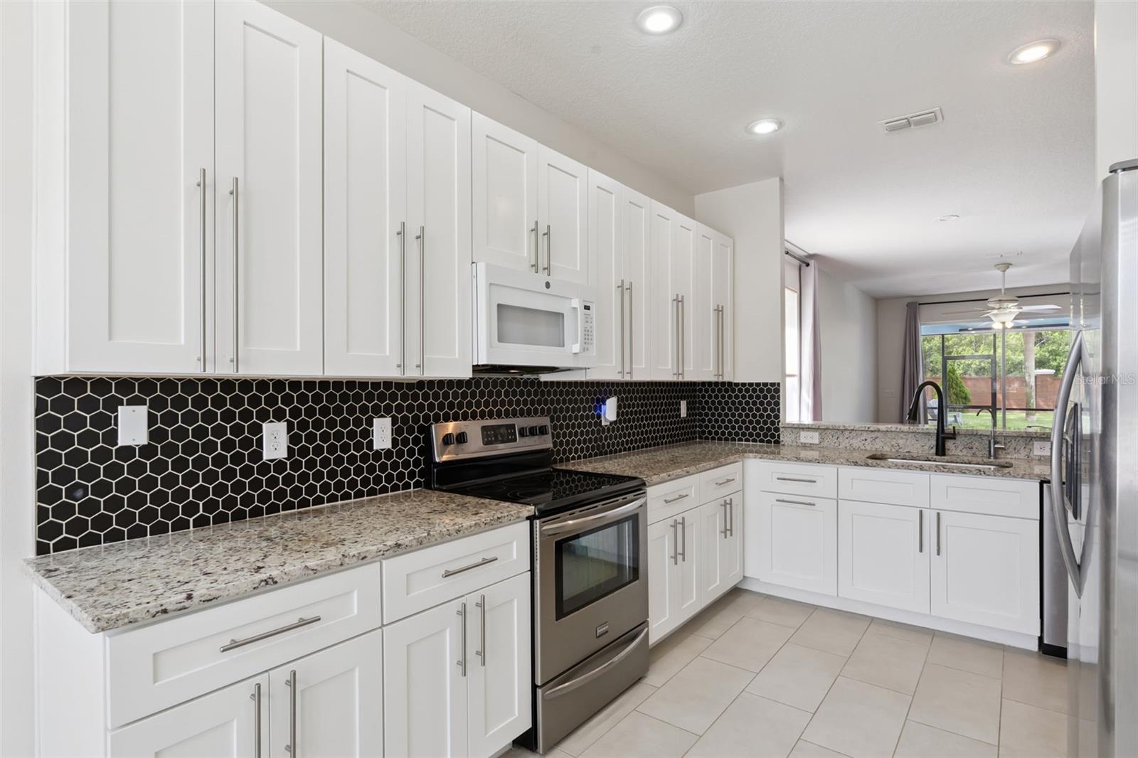 PARKSIDE AT ERROL ESTATES SUB - Residential