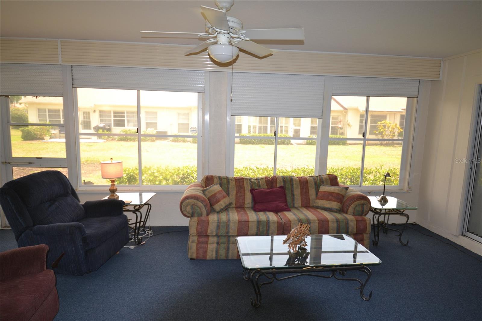 CAMBRIDGE COMMONS CONDO PH 02 - Residential Lease