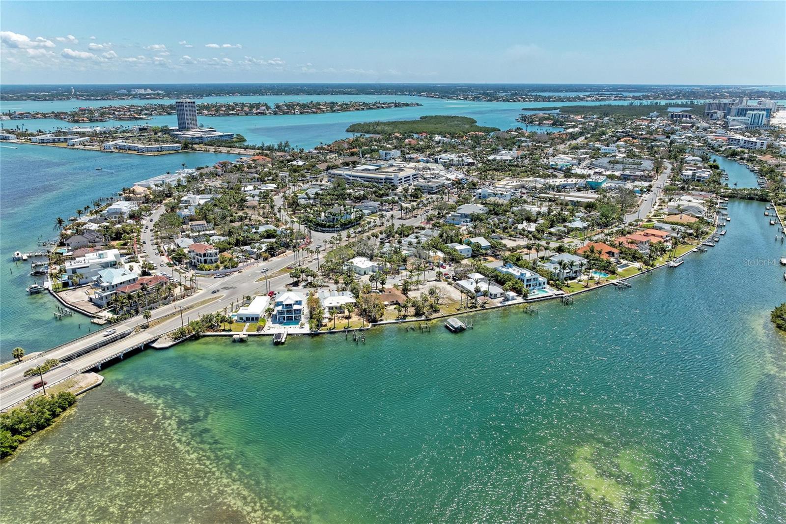 HARBOR ACRES - Residential