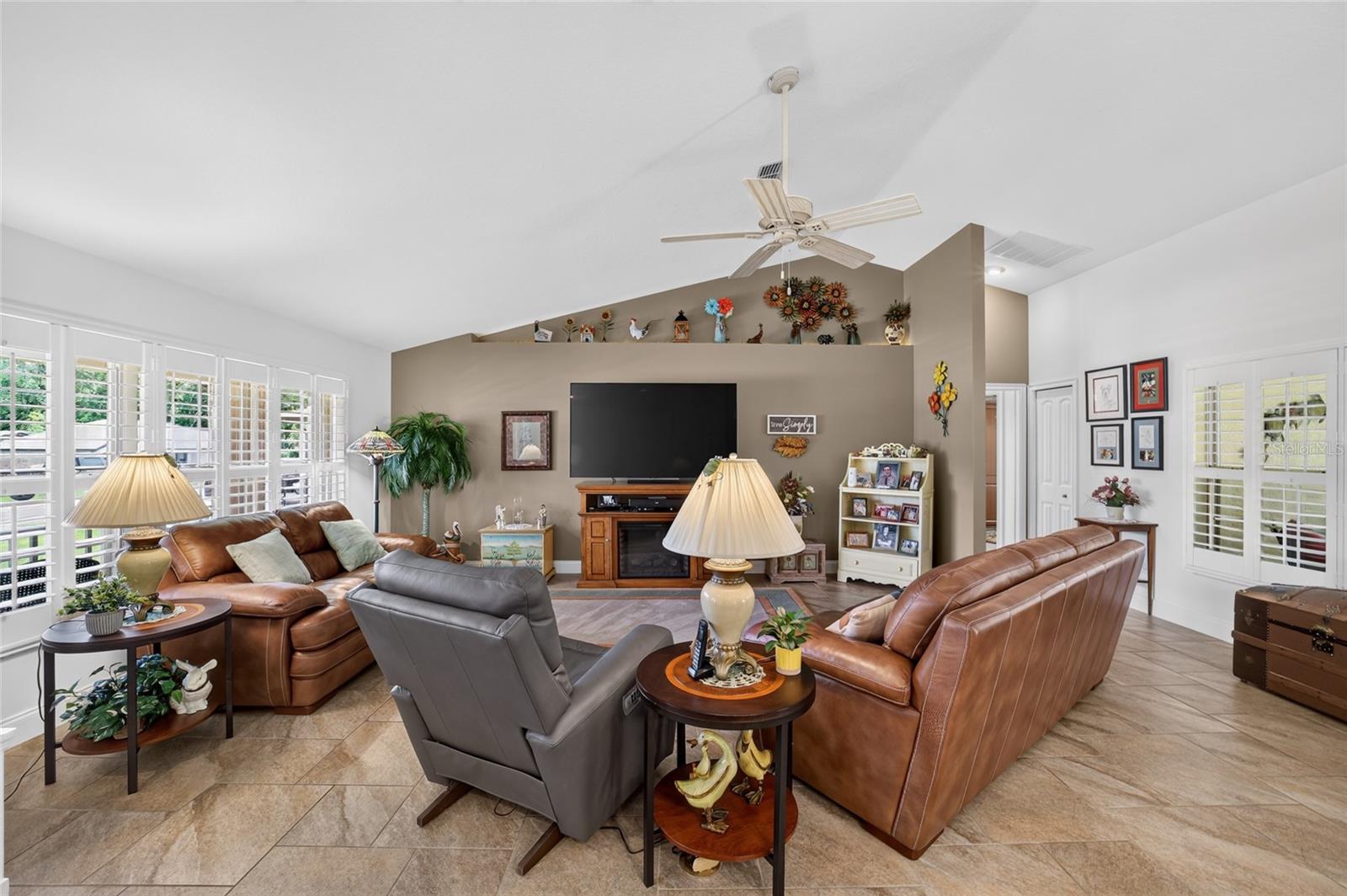 ORANGE BLOSSOM HILLS 02 - Residential