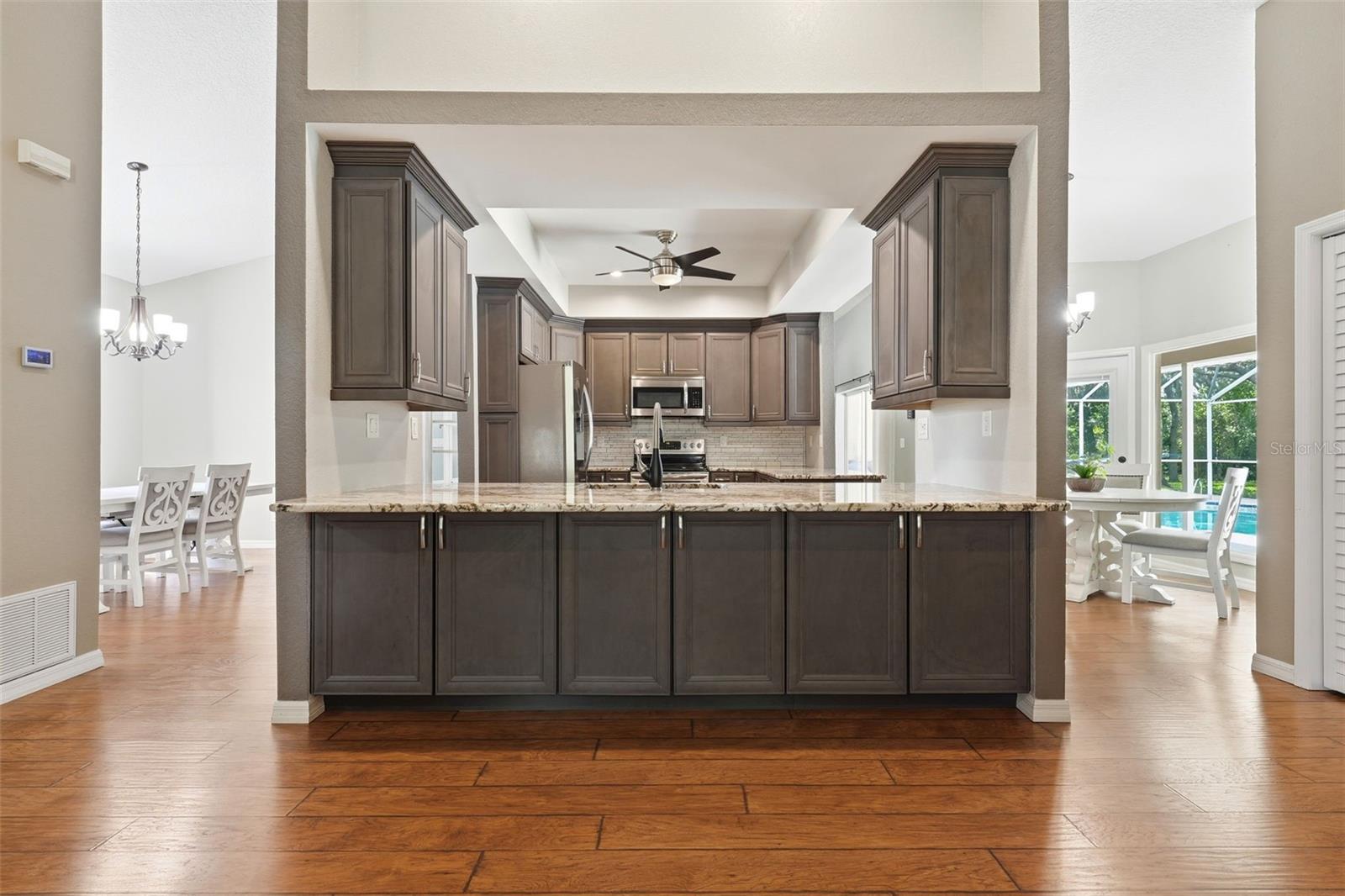 ROYAL HIGHLANDS - Residential