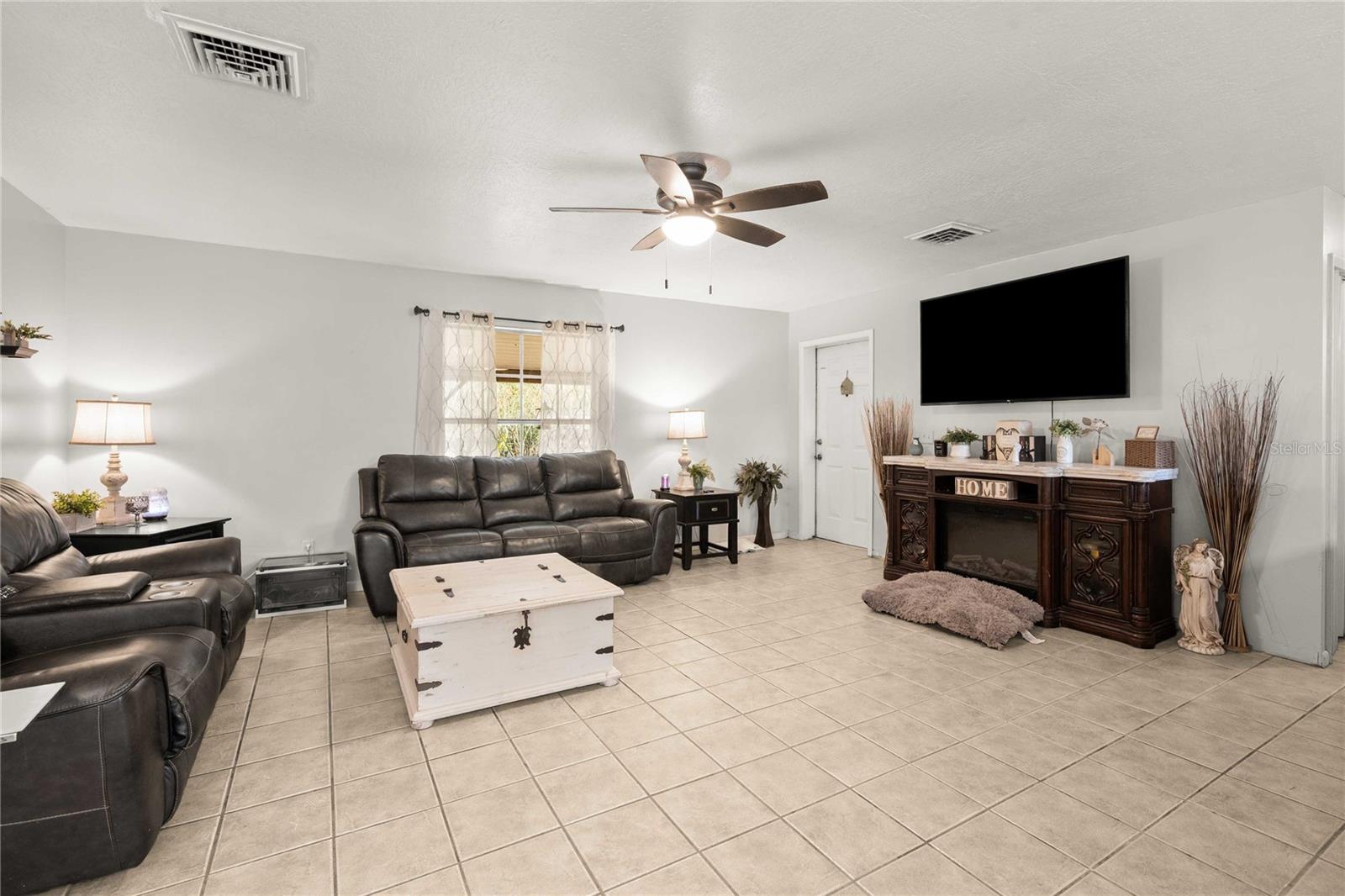 HIGHLAND FARMS - Residential