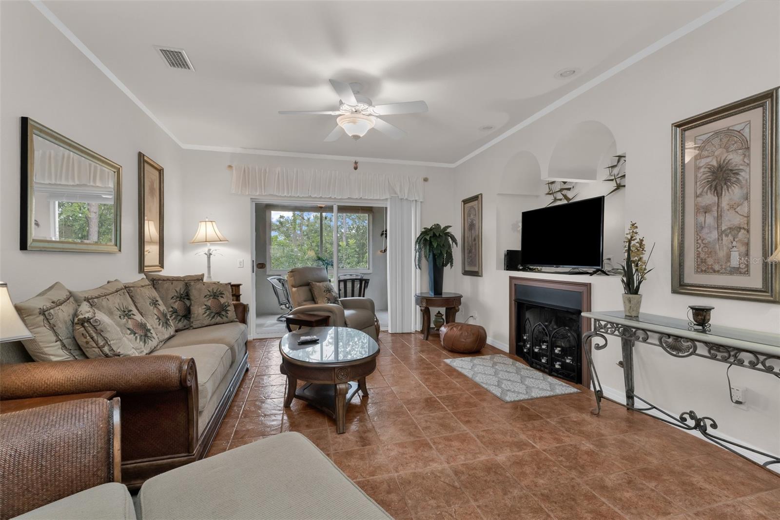 GOLF FOX CONDO - Residential