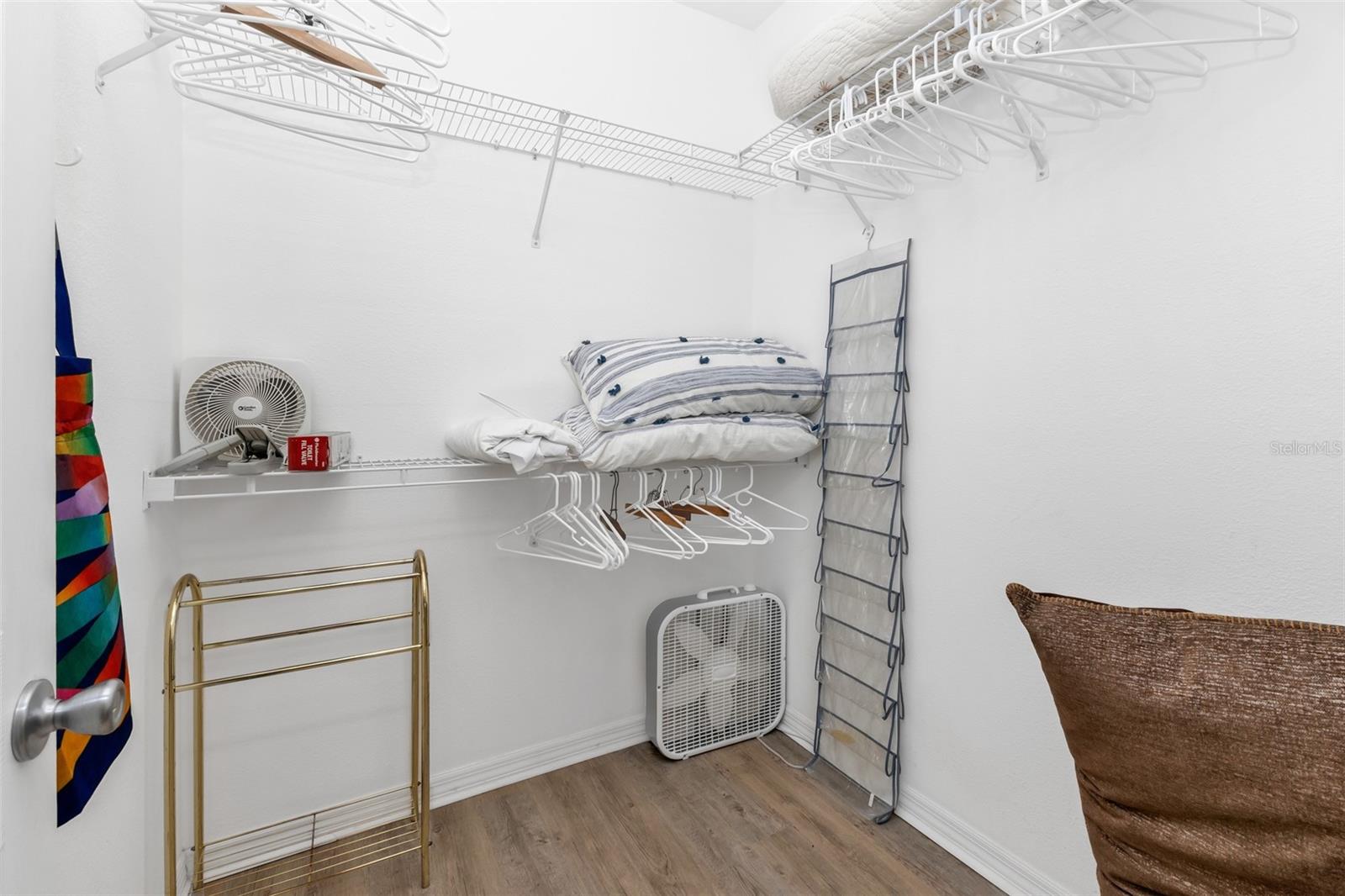 GOLF FOX CONDO - Residential