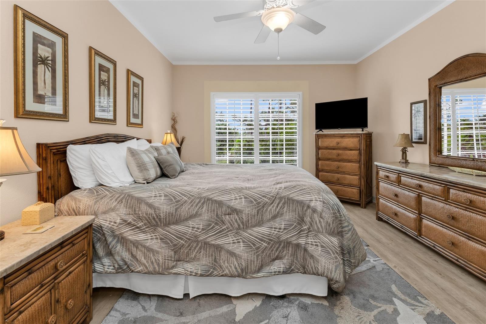 GOLF FOX CONDO - Residential