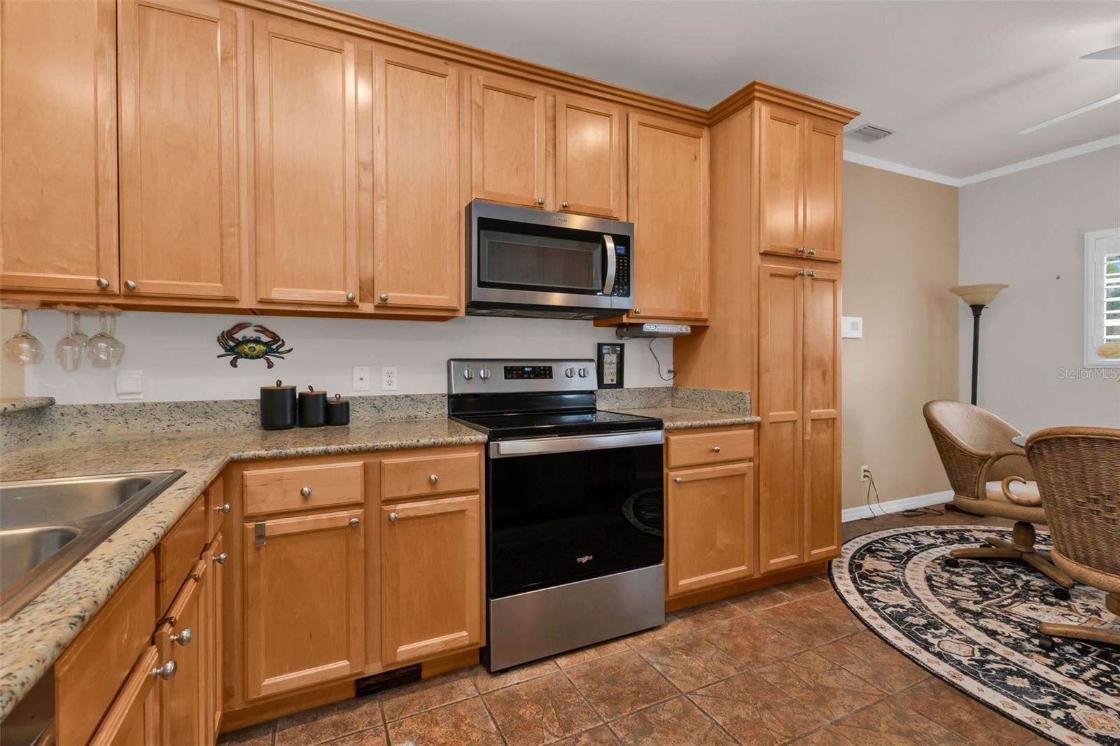 GOLF FOX CONDO - Residential
