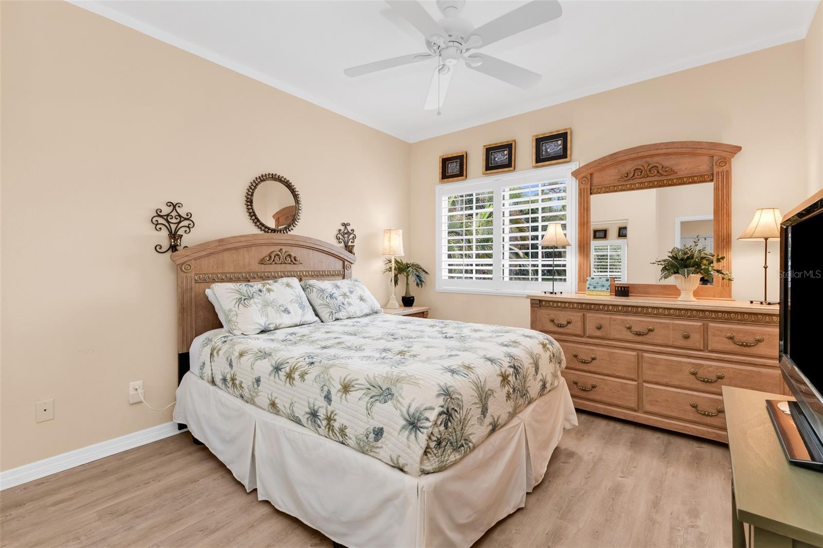 GOLF FOX CONDO - Residential