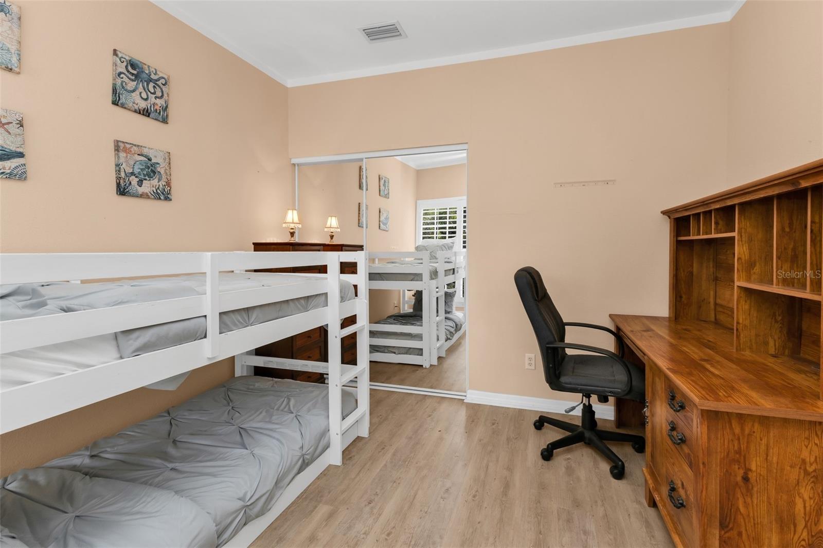 GOLF FOX CONDO - Residential
