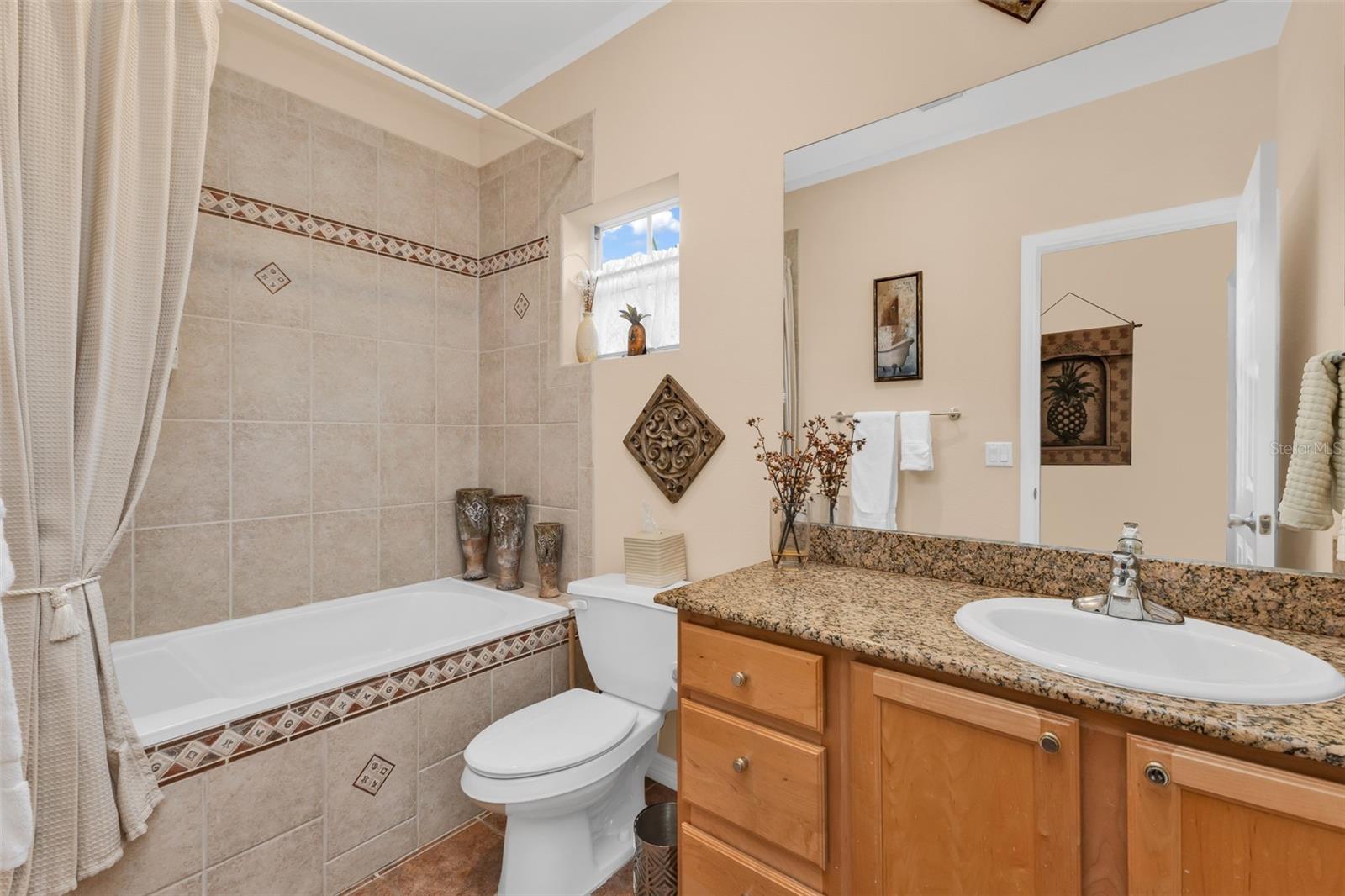 GOLF FOX CONDO - Residential