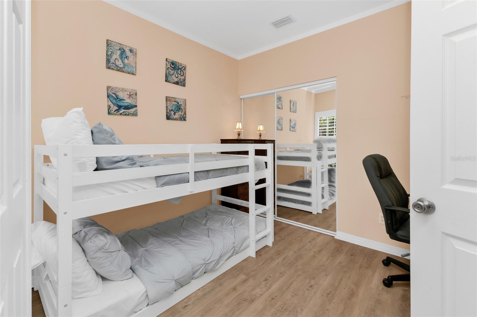 GOLF FOX CONDO - Residential