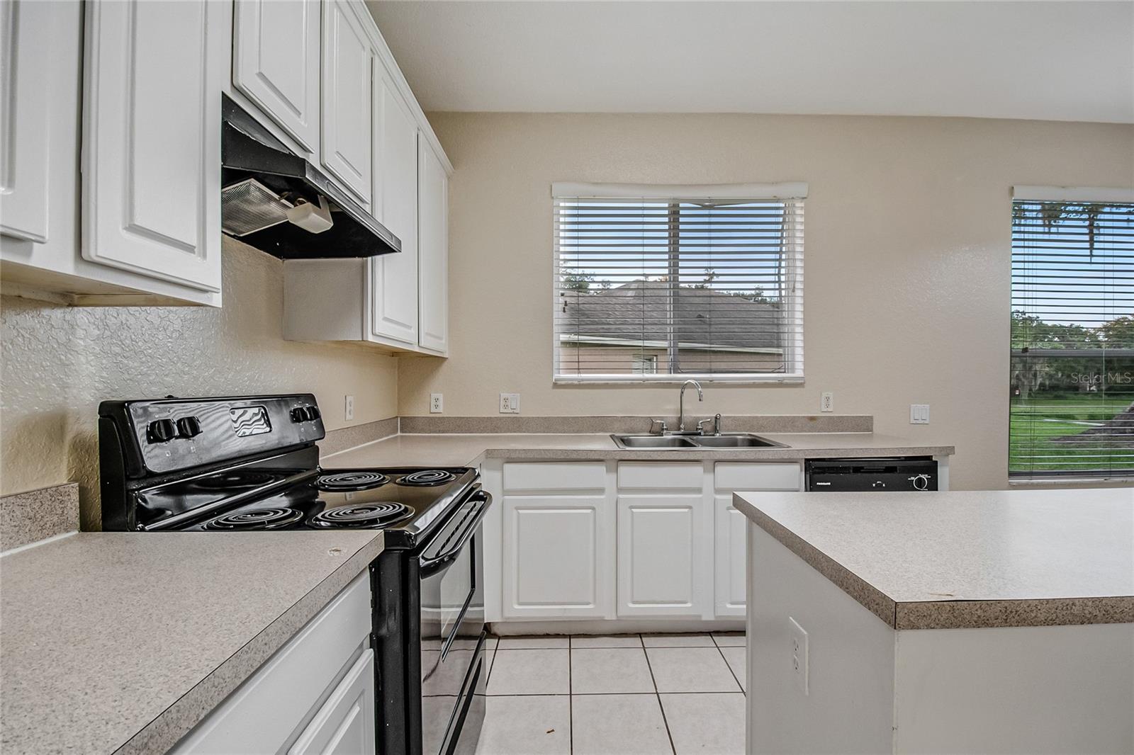 OAK HAMMOCK PRESERVE UNIT 1 - Residential