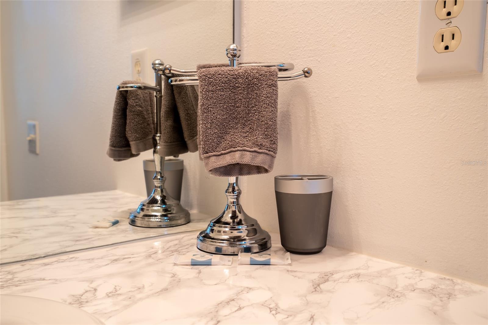 WYNDHAM PALMS CONDO - Residential