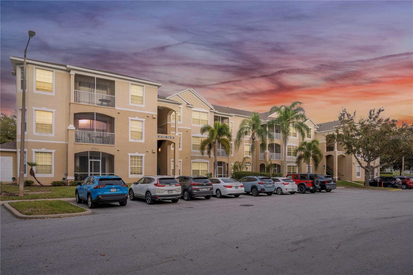 WYNDHAM PALMS CONDO - Residential