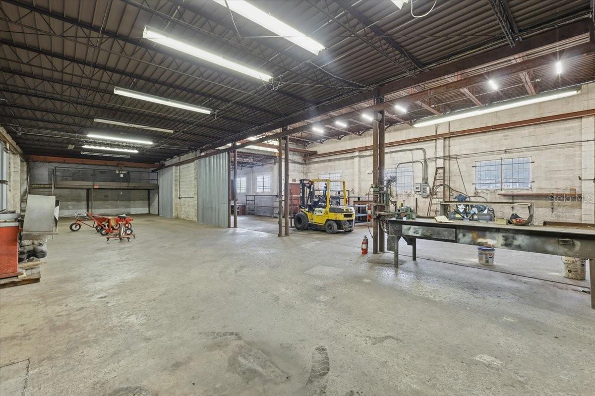 MOUNT VERNON HEIGHTS - Commercial Sale