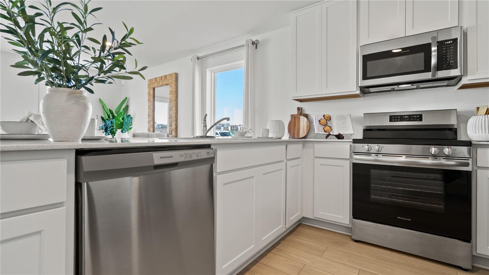 GRANDVIEW TH - Residential