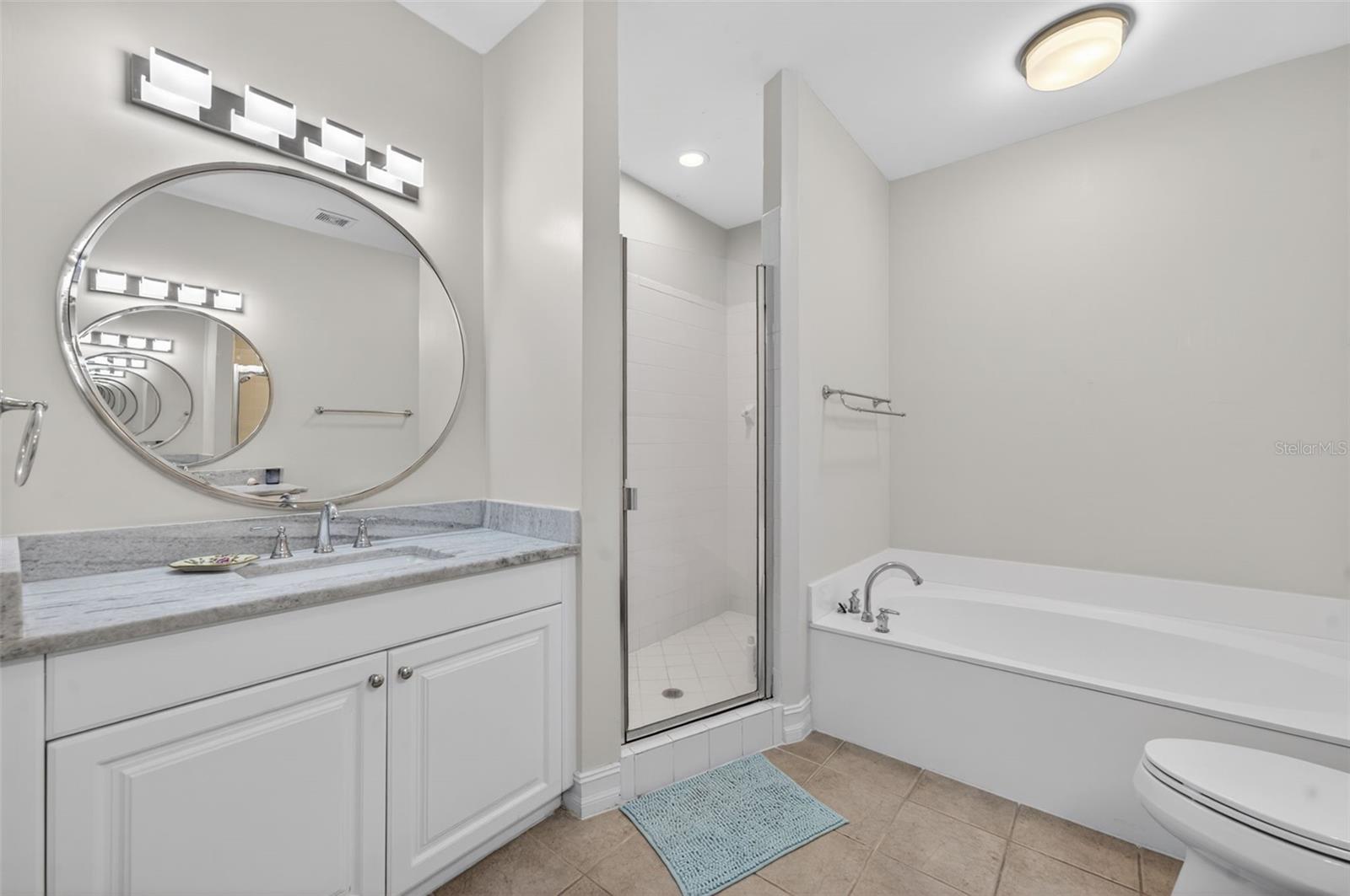 CHARLESTON PLACE - Residential
