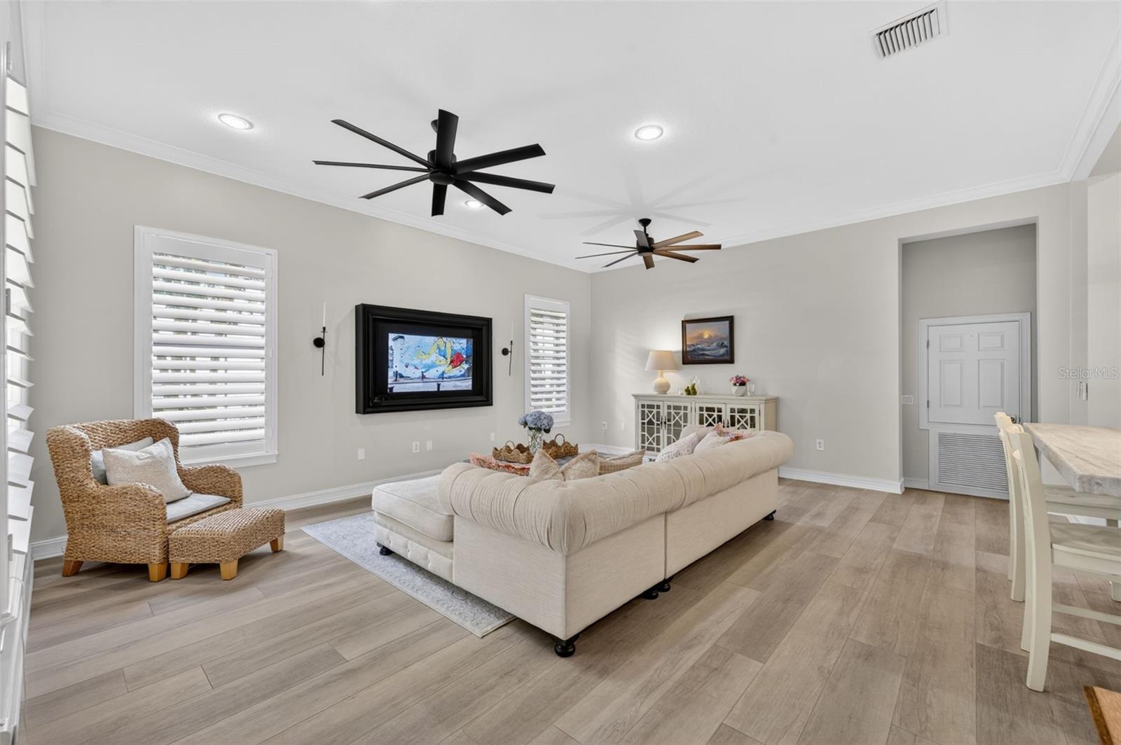 CHARLESTON PLACE - Residential