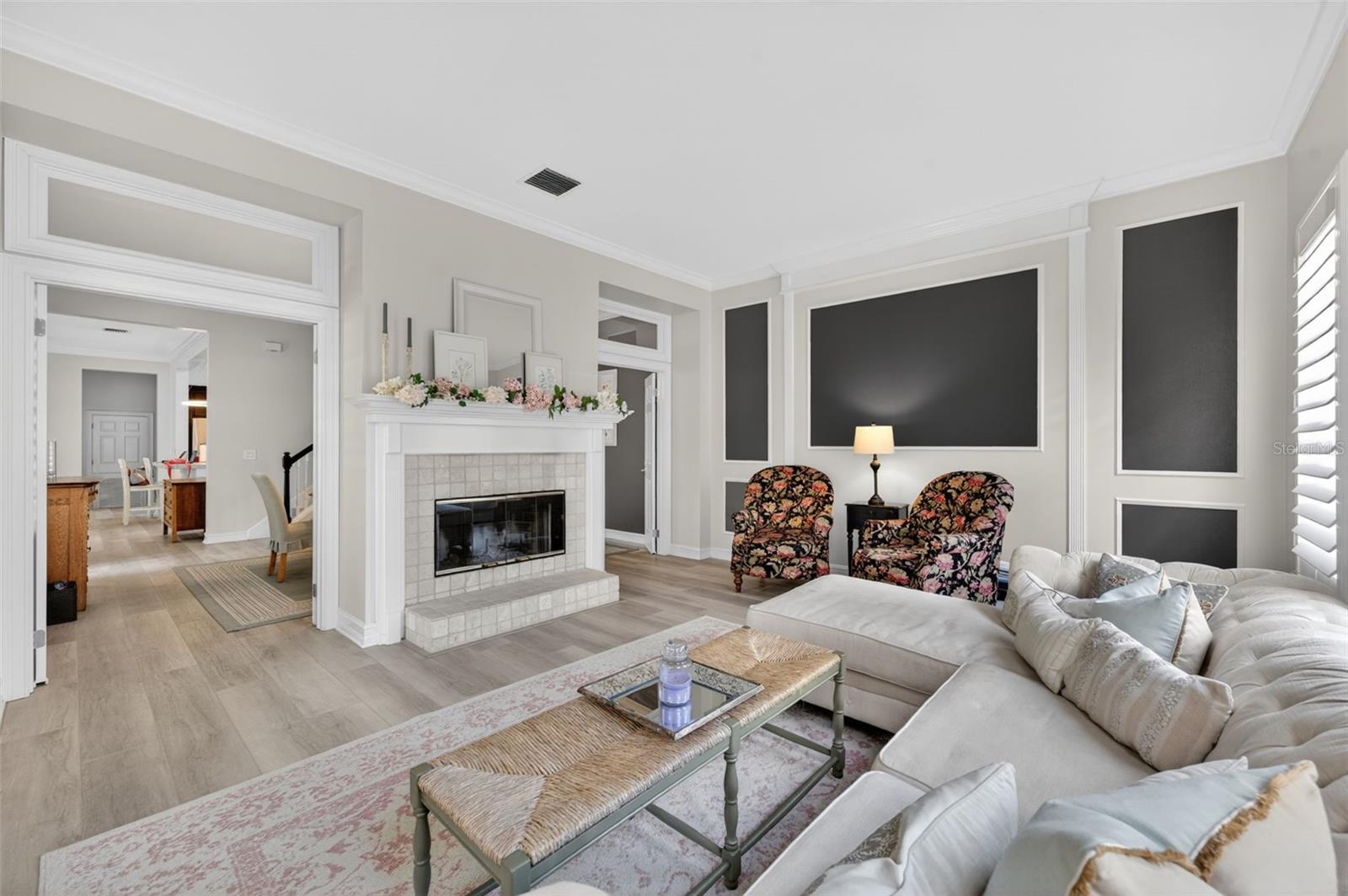 CHARLESTON PLACE - Residential