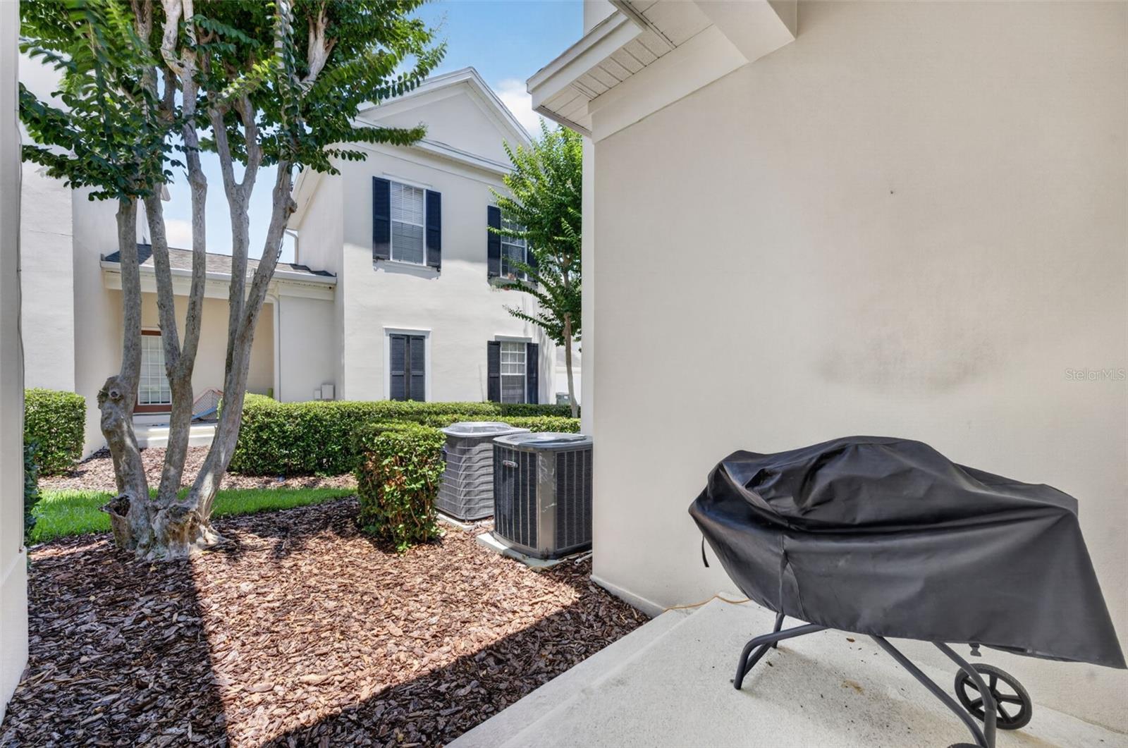 CHARLESTON PLACE - Residential