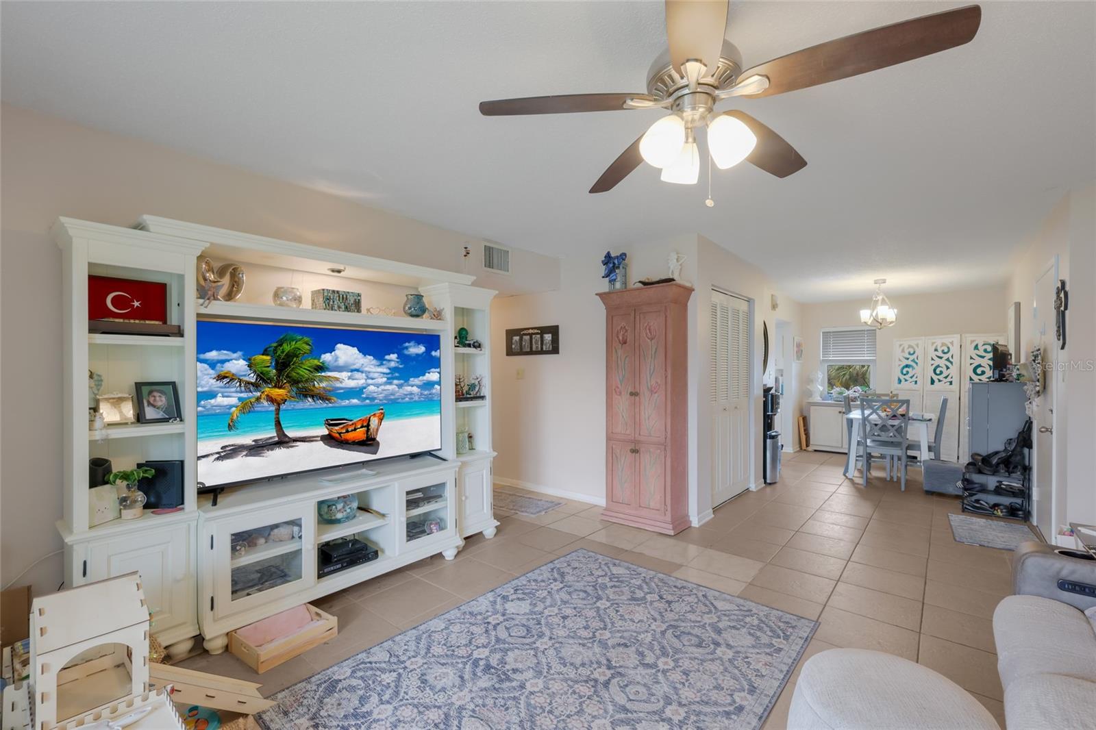 SABAL PALM GARDENS PH I - Residential