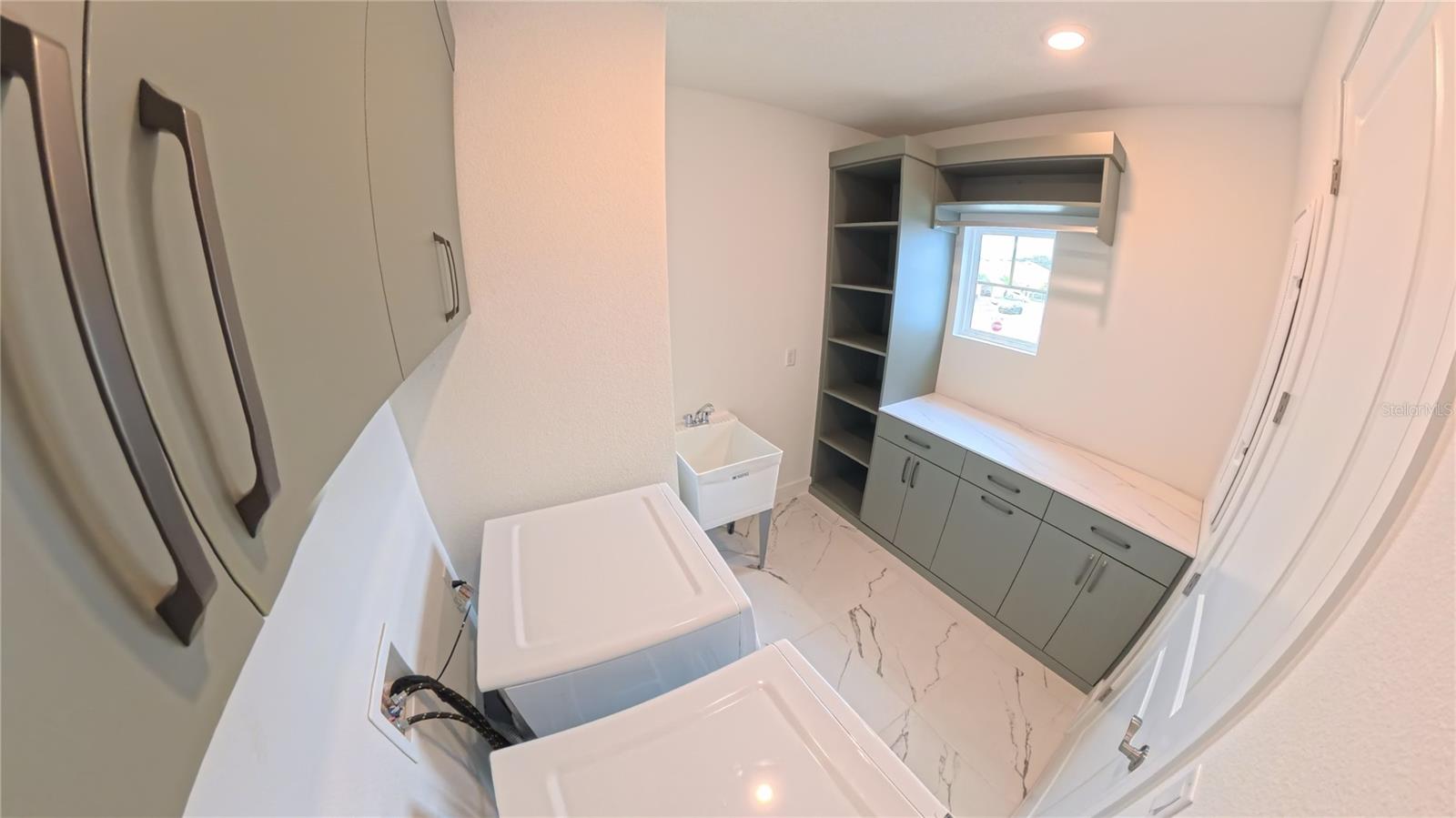 WILLOW RIDGE - Residential