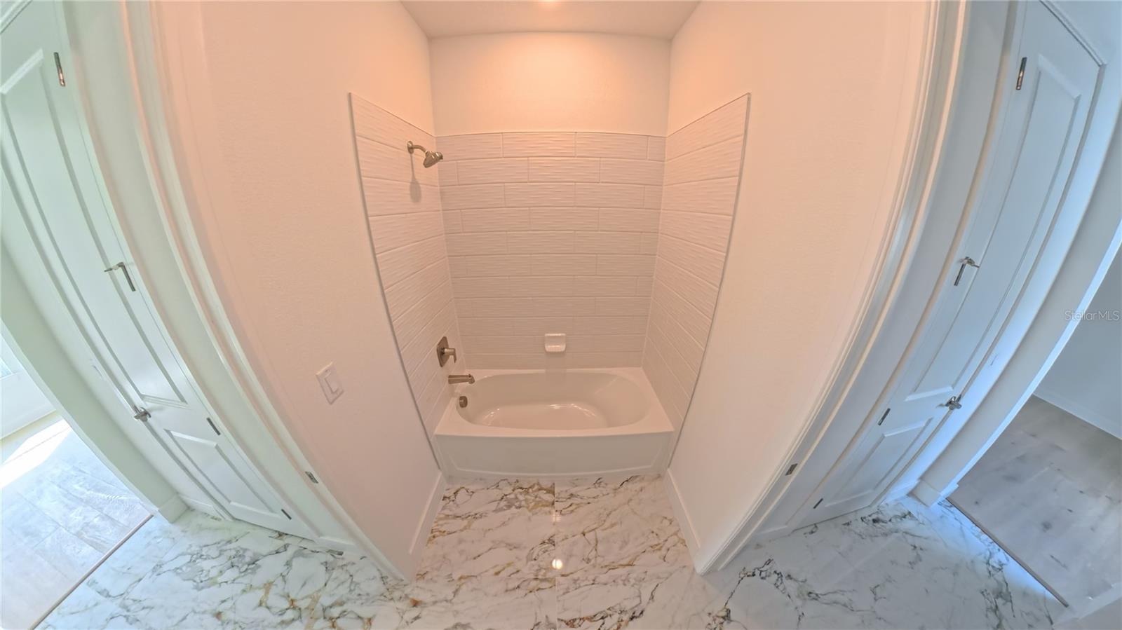 WILLOW RIDGE - Residential