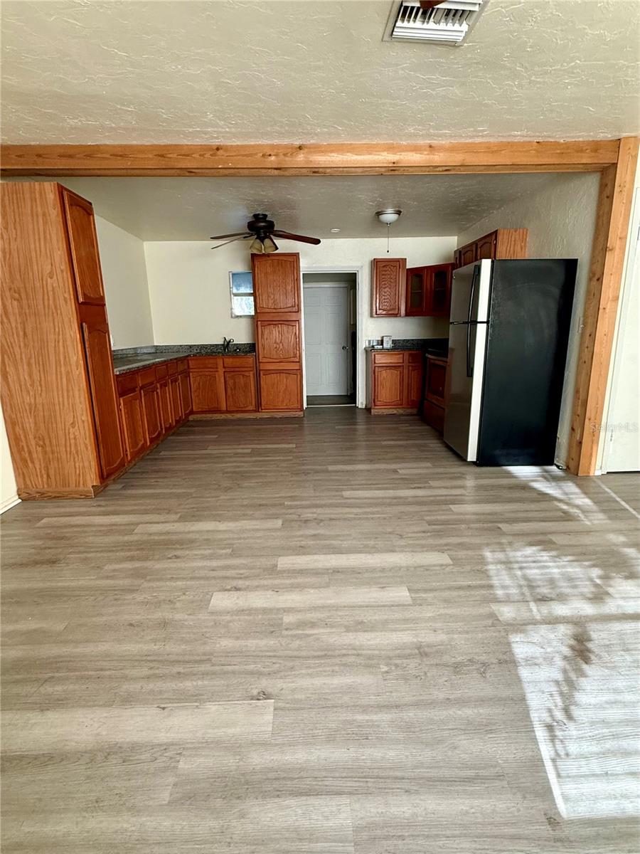 FOUR PINES - Residential Income