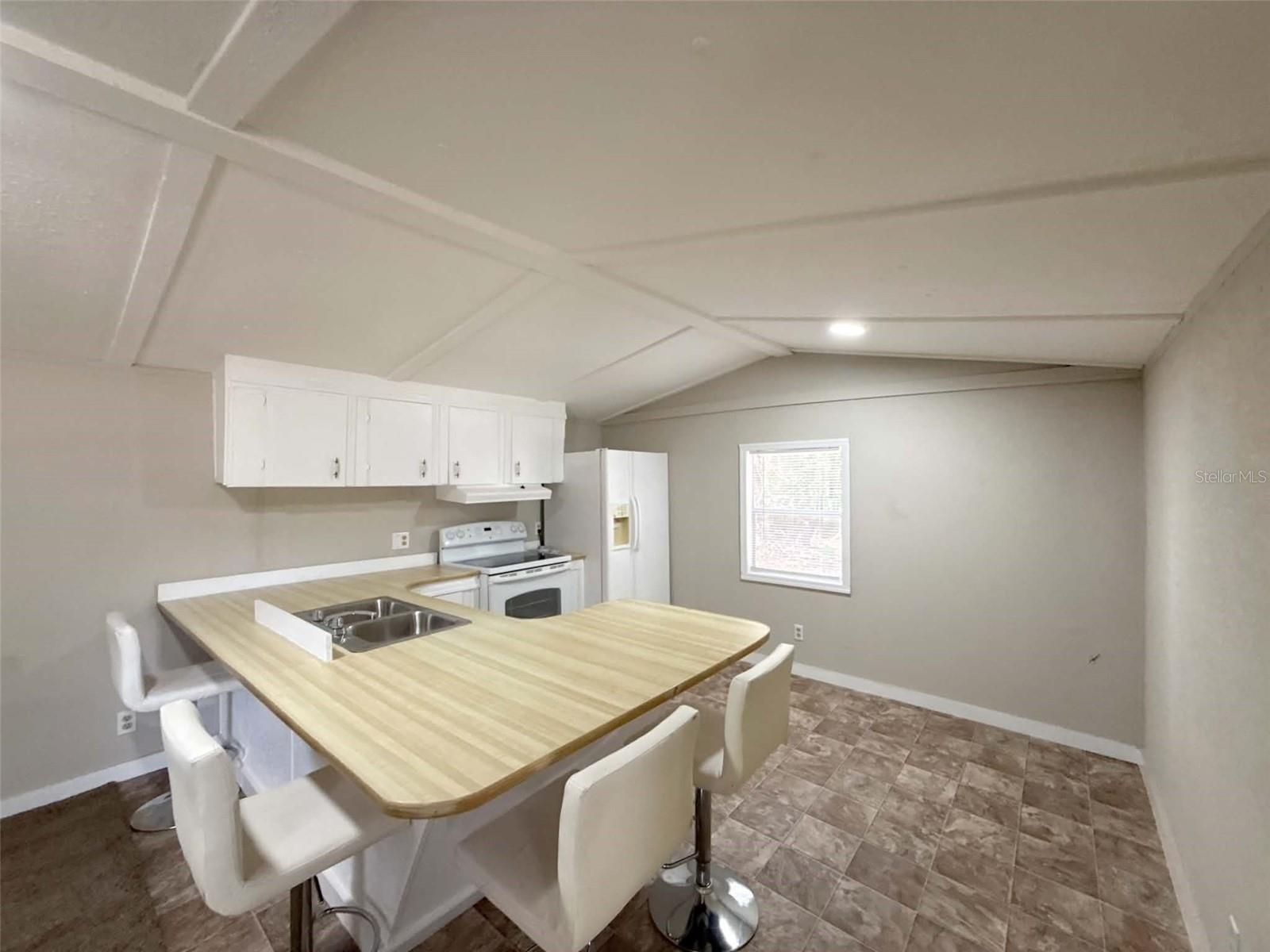 SUWANNEE RIVER HEIGHTS - Residential
