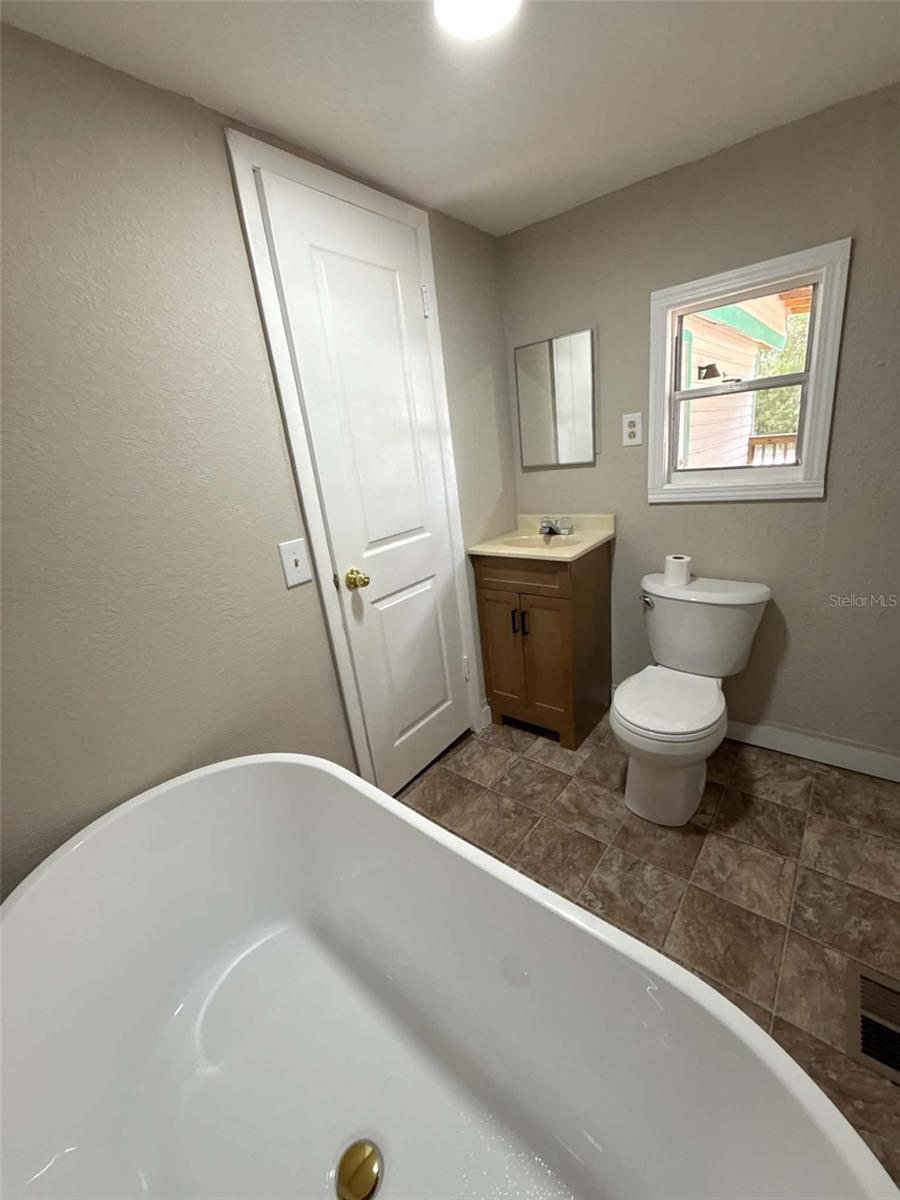 SUWANNEE RIVER HEIGHTS - Residential