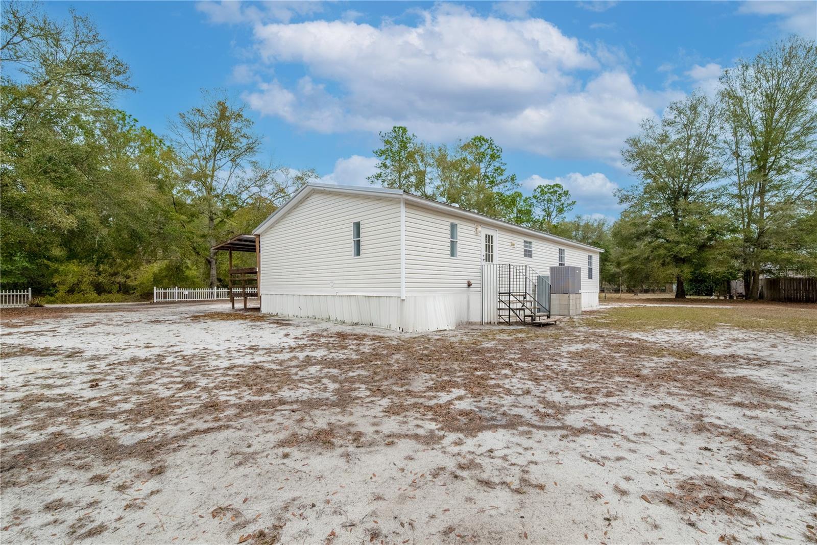 FLORIDA FRONTIER - Residential