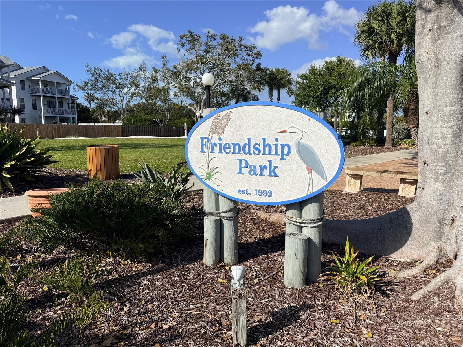 LONE PALM BEACH 2ND ADD - Residential